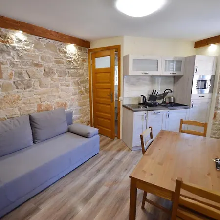 Urban And Upscale Homes Old Town - Classic One Bedroom